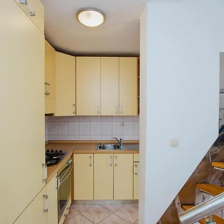 Appartement Mastrinka 11283b *