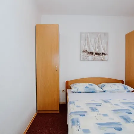 Mastrinka 11283b * Trogir
